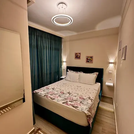 Klar Apartment Few Steps From The Beach Durres Exterior photo